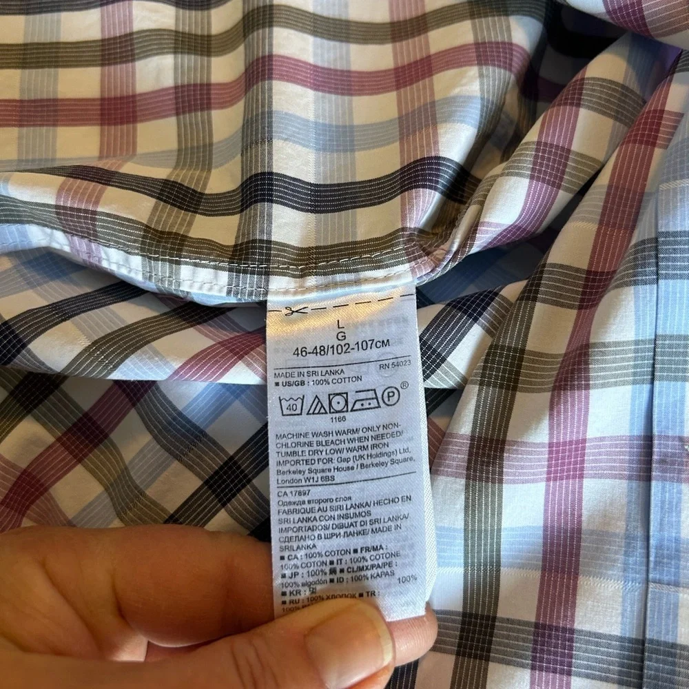 Banana Republic Blue and Red Casual Button Down Slim Fit Shirt